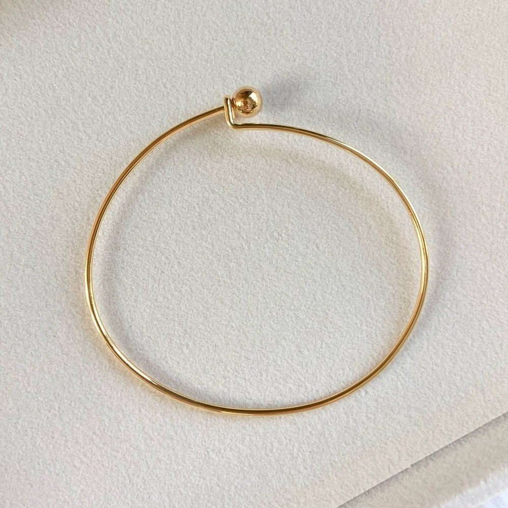 Gold Bangle - Picture 3 of 4